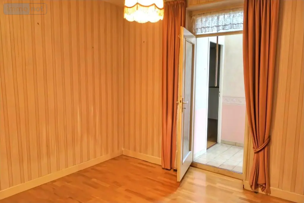 Maison a vendre Bourges 18000 Cher 18 123 m2 157500 euros 18005-1684 011