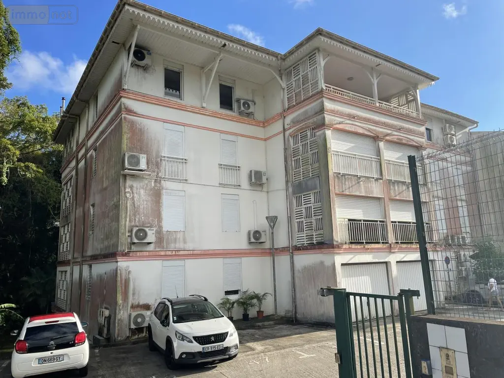 Appartement a vendre Fort-de-France 97200 Martinique 972 60 m2 3 pièces 200000 euros 97207-707 010