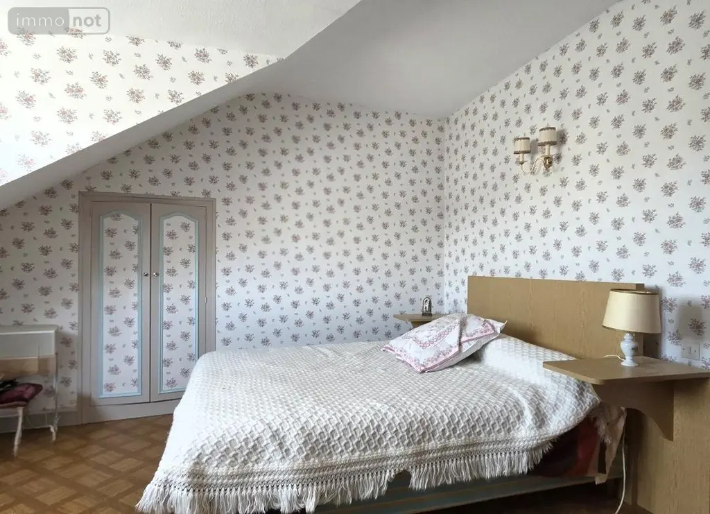 Maison a vendre Azé 53200 Mayenne 53 56 m2 3 pièces 100850 euros 53073-1794 006