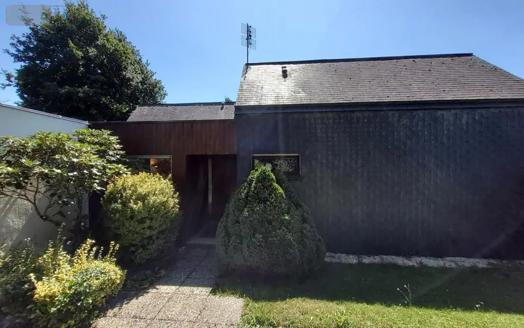 Maison a vendre Carhaix-Plouguer 29270 Finistère 29 123 m2 7 pièces 262500 euros 29066-3804 025