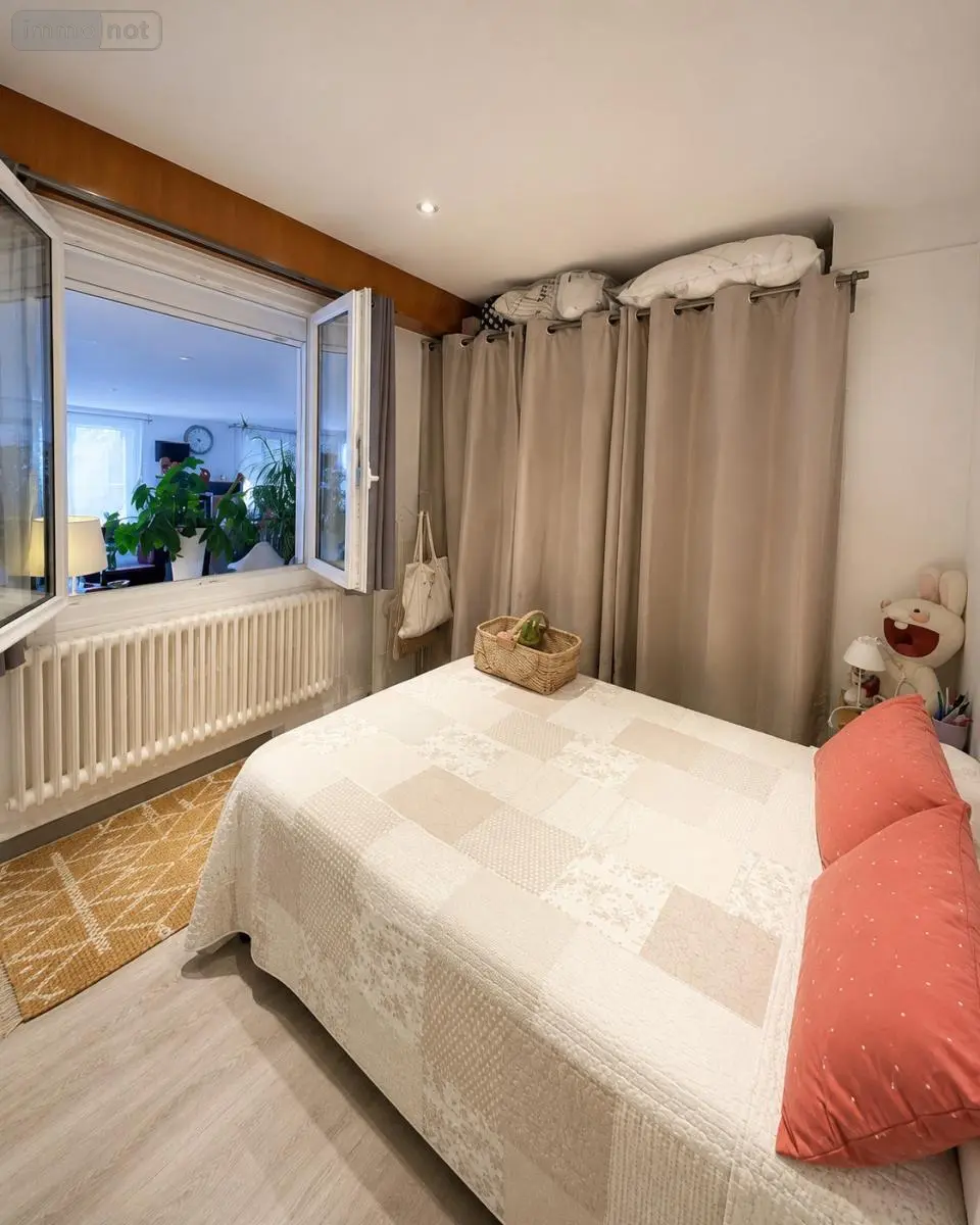 Immeuble de rapport a vendre Caulnes 22350 Côtes-d'Armor 22 179 m2 429590 euros 22044-3851 008