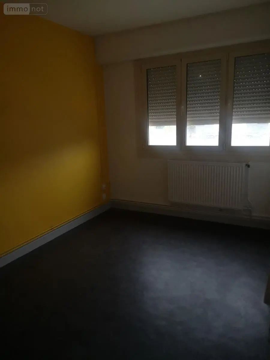 Location fonds et murs commerciaux Cambrai 59400 Nord 59 378 m2 6 pièces 2800 euros 59084-L1518 011