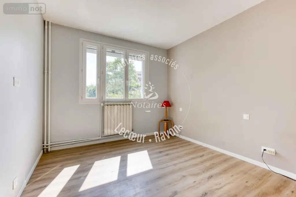 Appartement a vendre Rueil-Malmaison 92500 Hauts-de-Seine 92 49 m2 3 pièces 244500 euros 92076-146 005