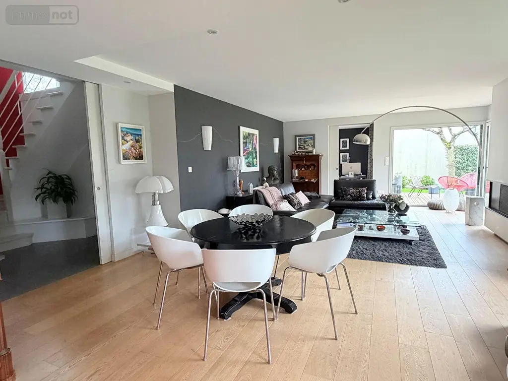 Maison a vendre Saint-Grégoire 35760 Ille-et-Vilaine 35 221 m2 8 pièces 879500 euros 001-466 002