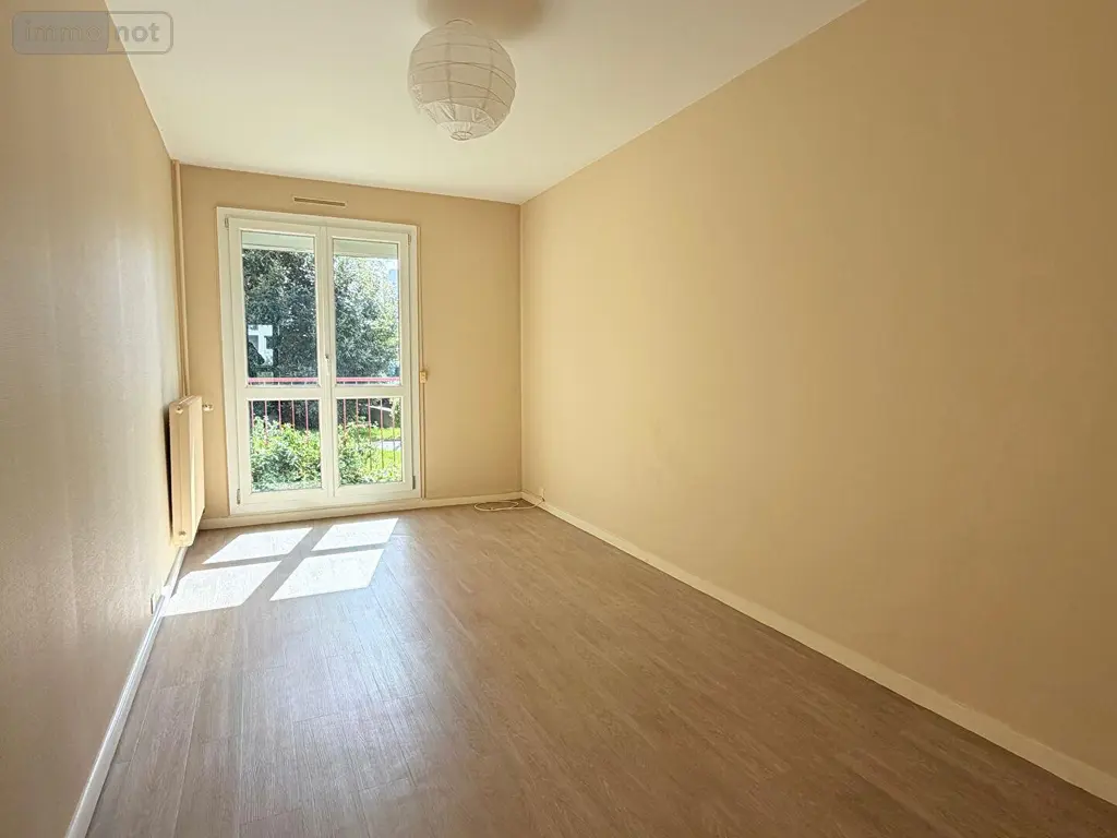 Appartement a vendre Rennes 35200 Ille-et-Vilaine 35 80 m2 4 pièces 193880 euros 001-467 005