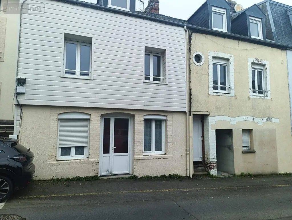 Immeuble de rapport a vendre Granville 50400 Manche 50 224 m2 489500 euros IM616 001