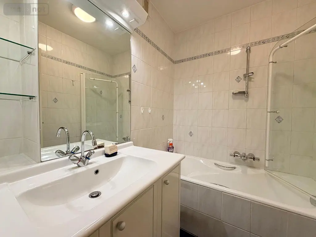 Appartement a vendre Rennes 35000 Ille-et-Vilaine 35 58 m2 3 pièces 154875 euros 164 005