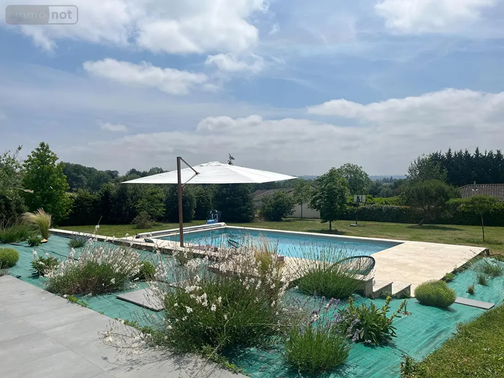 Maison a vendre Figeac 46100 Lot 46 140 m2 5 pièces 434900 euros MAIS203 006