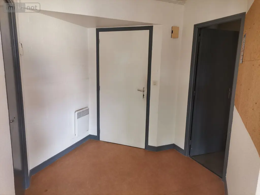 Appartement a vendre Montfort-sur-Meu 35160 Ille-et-Vilaine 35 70 m2 2 pièces 114300 euros 048-V1335M 004