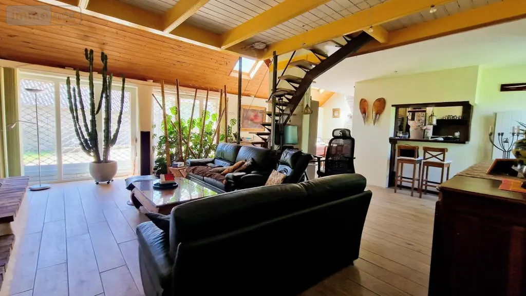 Maison a vendre Plougonven 29640 Finistère 29 159 m2 8 pièces 367850 euros 29083-1615 009