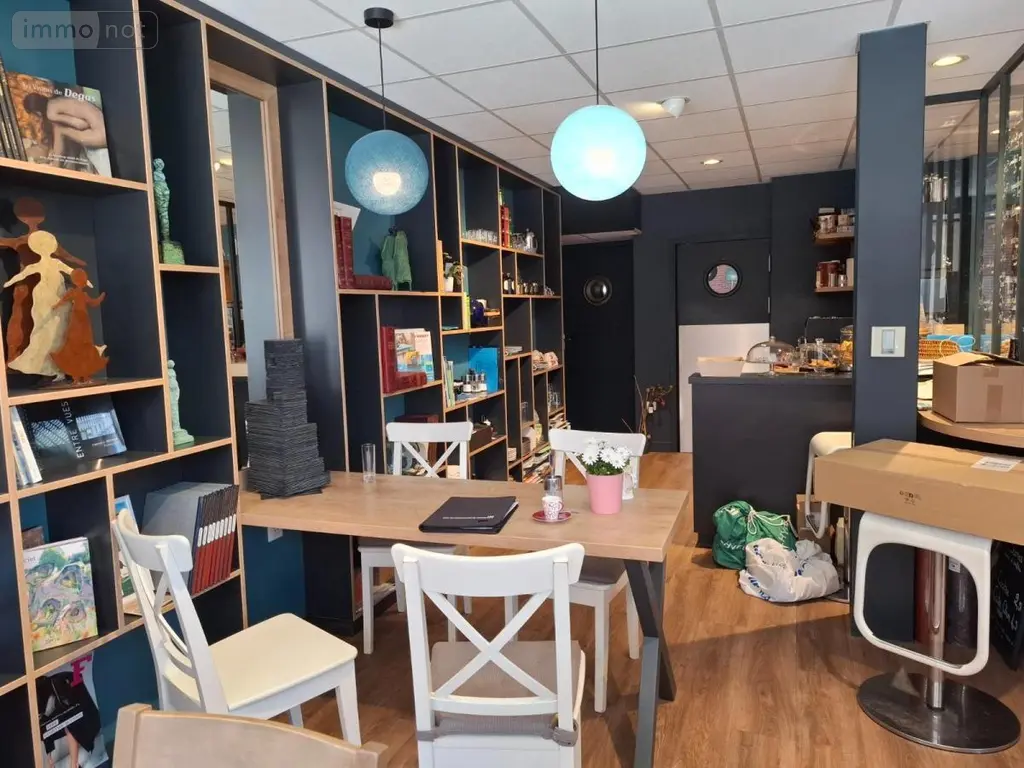 Fonds et murs commerciaux a vendre Barneville-Carteret 50270 Manche 50 250 m2 575000 euros 50040-582 007