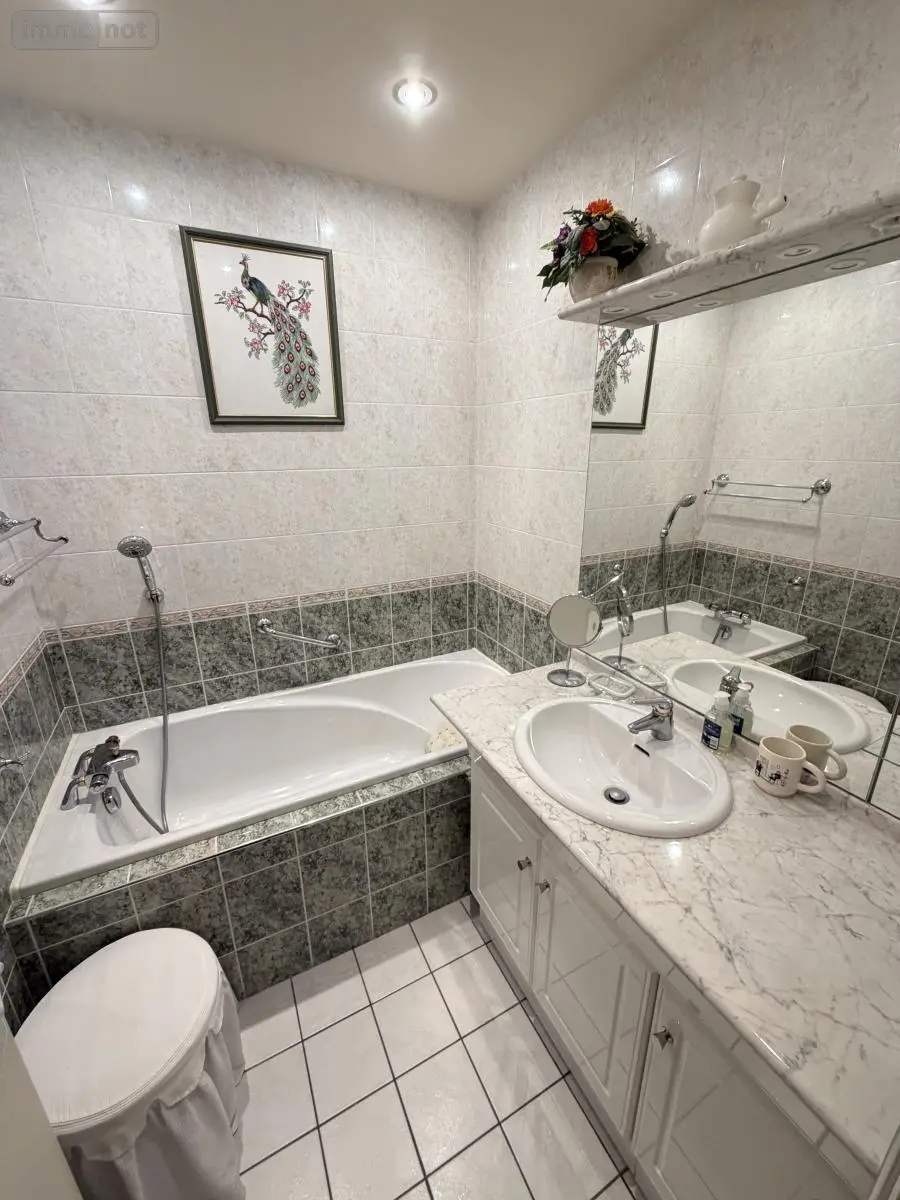 Appartement a vendre Cholet 49300 Maine-et-Loire 49 105 m2 5 pièces 147000 euros 49055-77 011