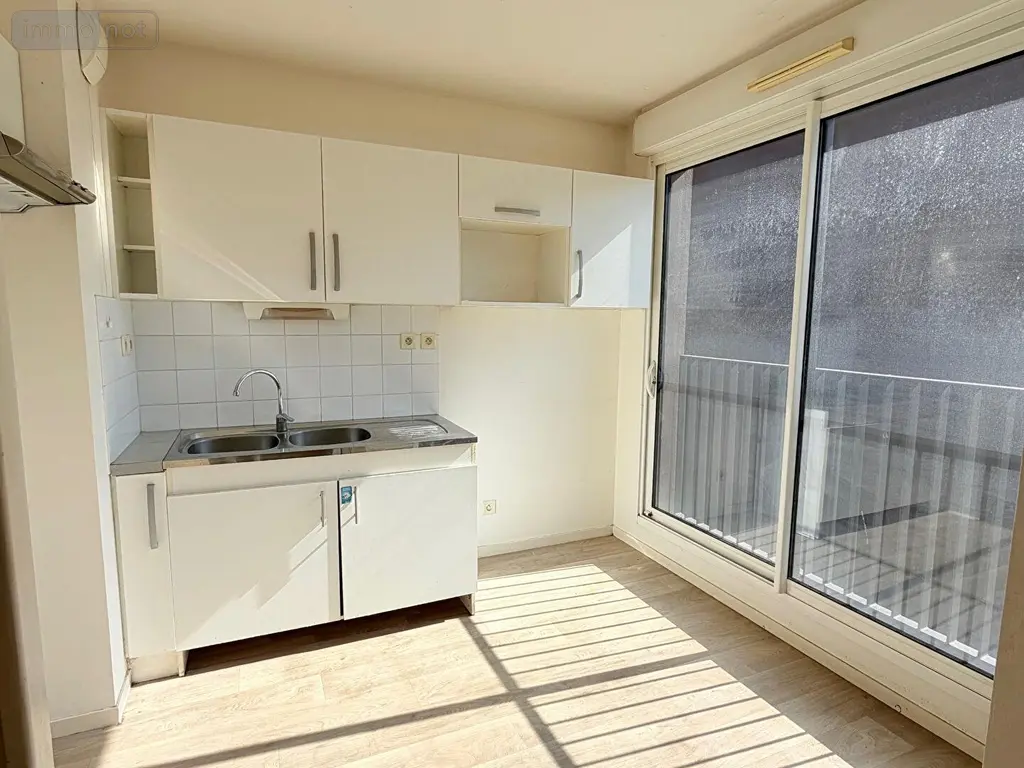 Appartement a vendre Saint-Jacques-de-la-Lande 35136 Ille-et-Vilaine 35 60 m2 3 pièces 157200 euros 001-494 003