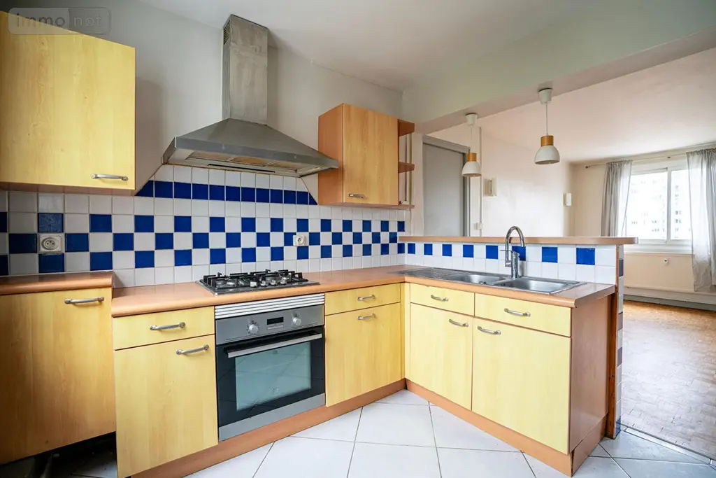 Appartement a vendre Rennes 35000 Ille-et-Vilaine 35 71 m2 4 pièces 261250 euros 2144 005