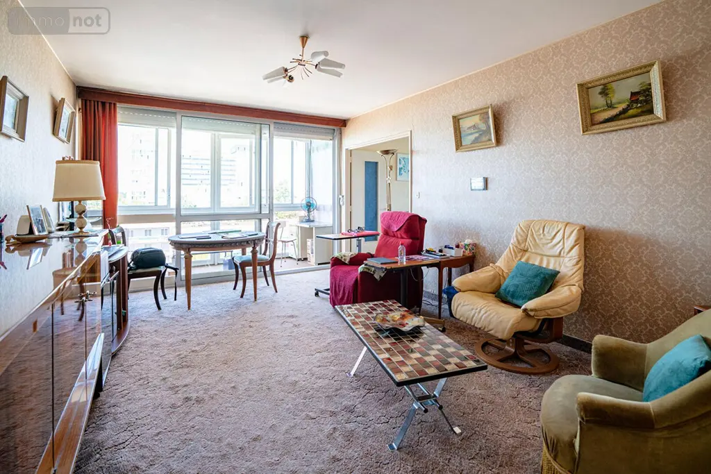Appartement a vendre Rennes 35000 Ille-et-Vilaine 35 76 m2 4 pièces 177650 euros 2145 002