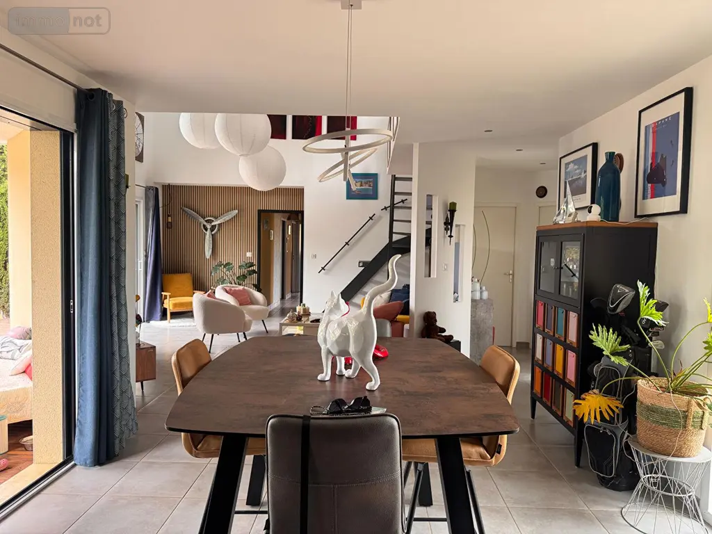 Maison a vendre Cambes 46100 Lot 46 137 m2 5 pièces 425300 euros MAIS216 007