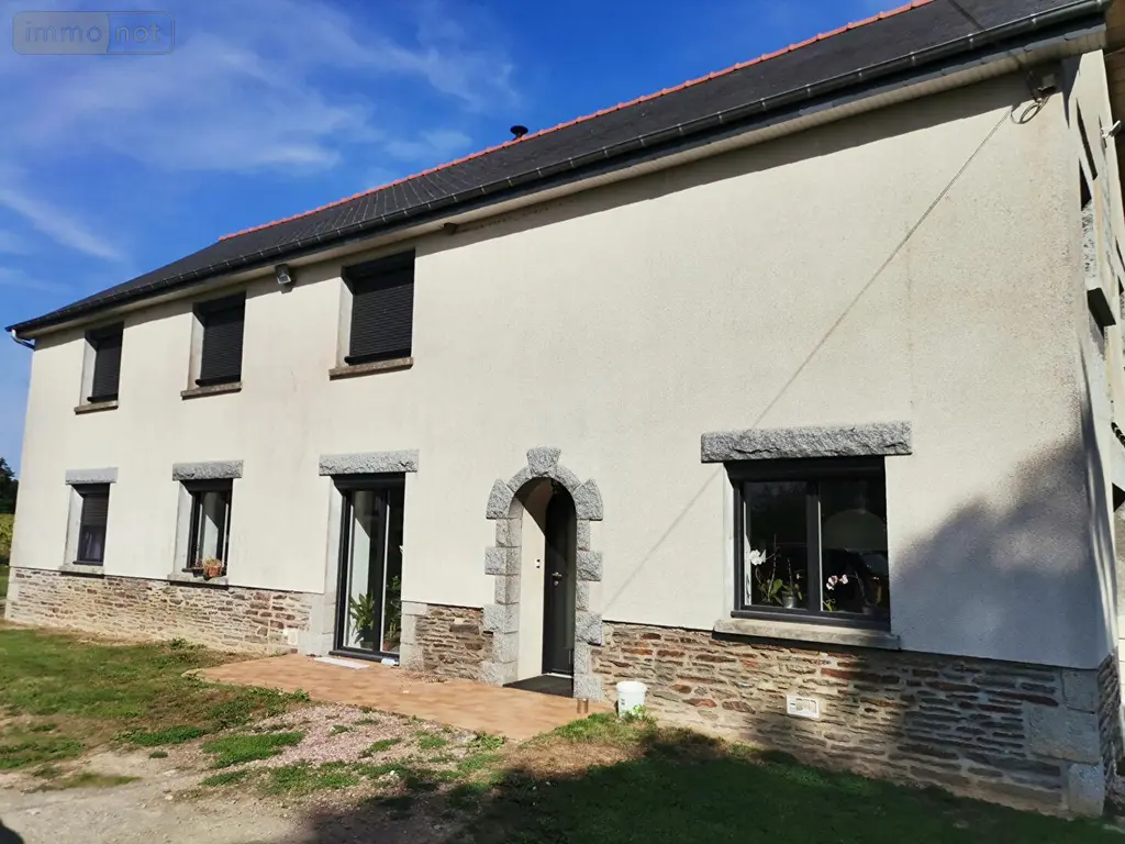 Maison a vendre Montauban-de-Bretagne 35360 Ille-et-Vilaine 35 290 m2 10 pièces 440160 euros 048-V1362M 011