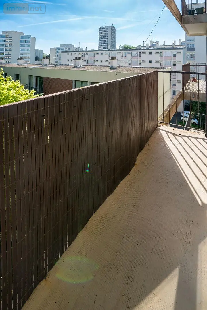 Appartement a vendre Rennes 35000 Ille-et-Vilaine 35 61 m2 3 pièces 214225 euros 2157 005