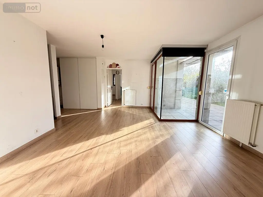 Appartement a vendre Saint-Jacques-de-la-Lande 35136 Ille-et-Vilaine 35 73 m2 4 pièces 189735 euros GE1171 003