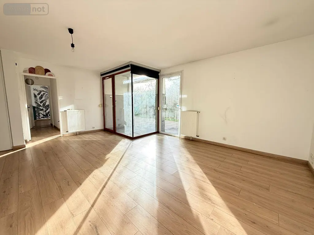 Appartement a vendre Saint-Jacques-de-la-Lande 35136 Ille-et-Vilaine 35 73 m2 4 pièces 189735 euros GE1171 005