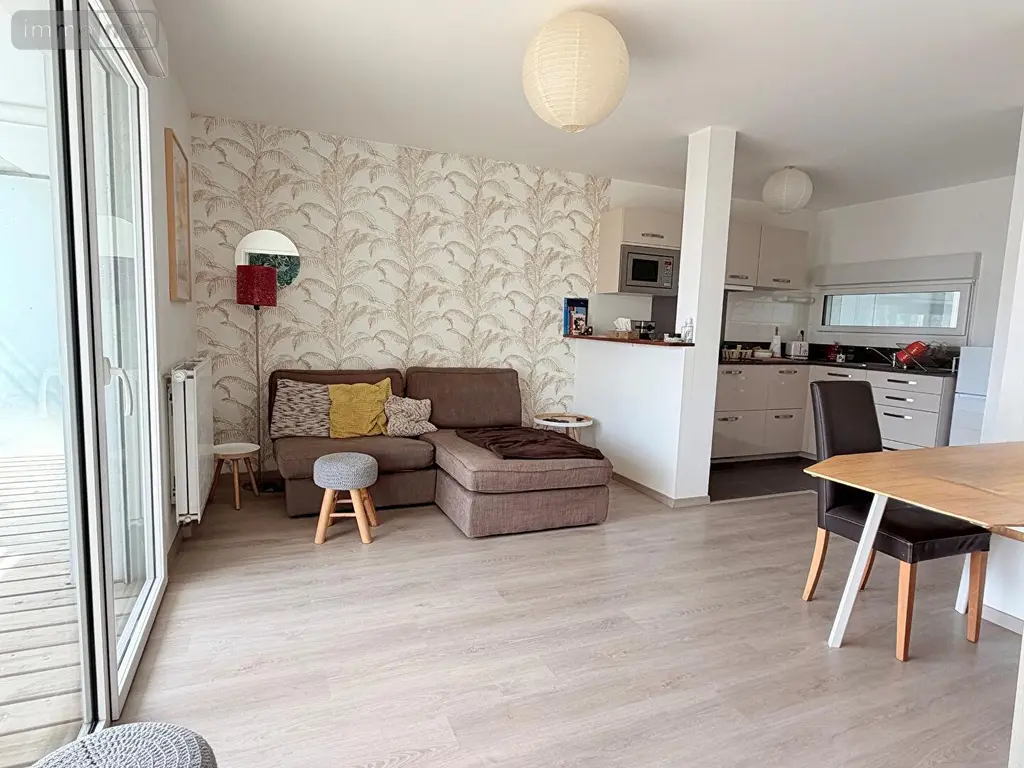Appartement a vendre Rennes 35000 Ille-et-Vilaine 35 42 m2 2 pièces 188640 euros 001-501 003