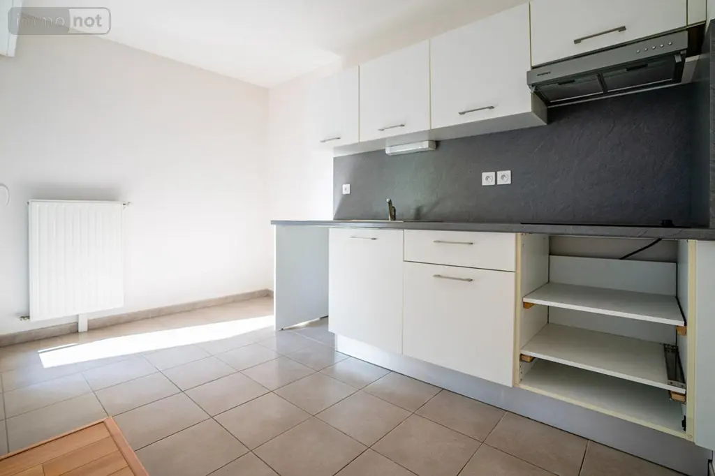 Appartement a vendre Rennes 35700 Ille-et-Vilaine 35 56 m2 3 pièces 240350 euros 2177 002