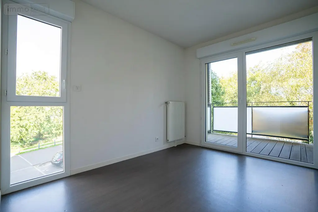 Appartement a vendre Rennes 35700 Ille-et-Vilaine 35 56 m2 3 pièces 240350 euros 2177 004