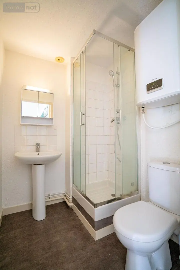 Appartement a vendre Rennes 35000 Ille-et-Vilaine 35 27 m2 2 pièces 129580 euros 2181 006