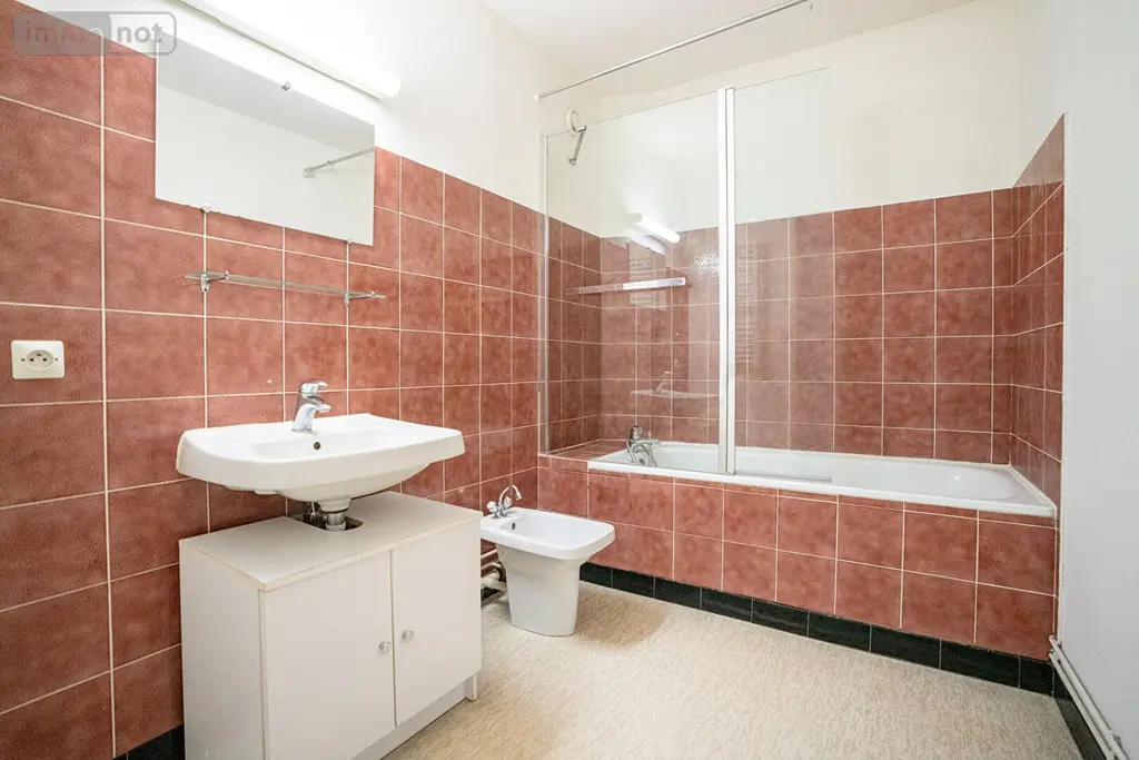 Appartement a vendre Rennes 35000 Ille-et-Vilaine 35 61 m2 2 pièces 188100 euros 2190 005