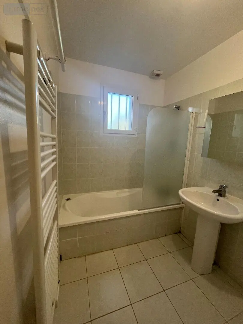 Location maison Romillé 35850 Ille-et-Vilaine 35 77 m2 4 pièces 764 euros 048-L1374 008