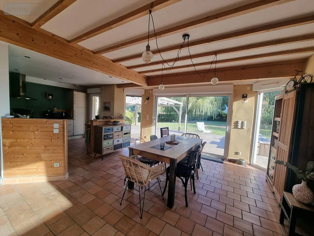 Maison a vendre Isigny-le-Buat 50540 Manche 50 135 m2 6 pièces 292840 euros MA649 002