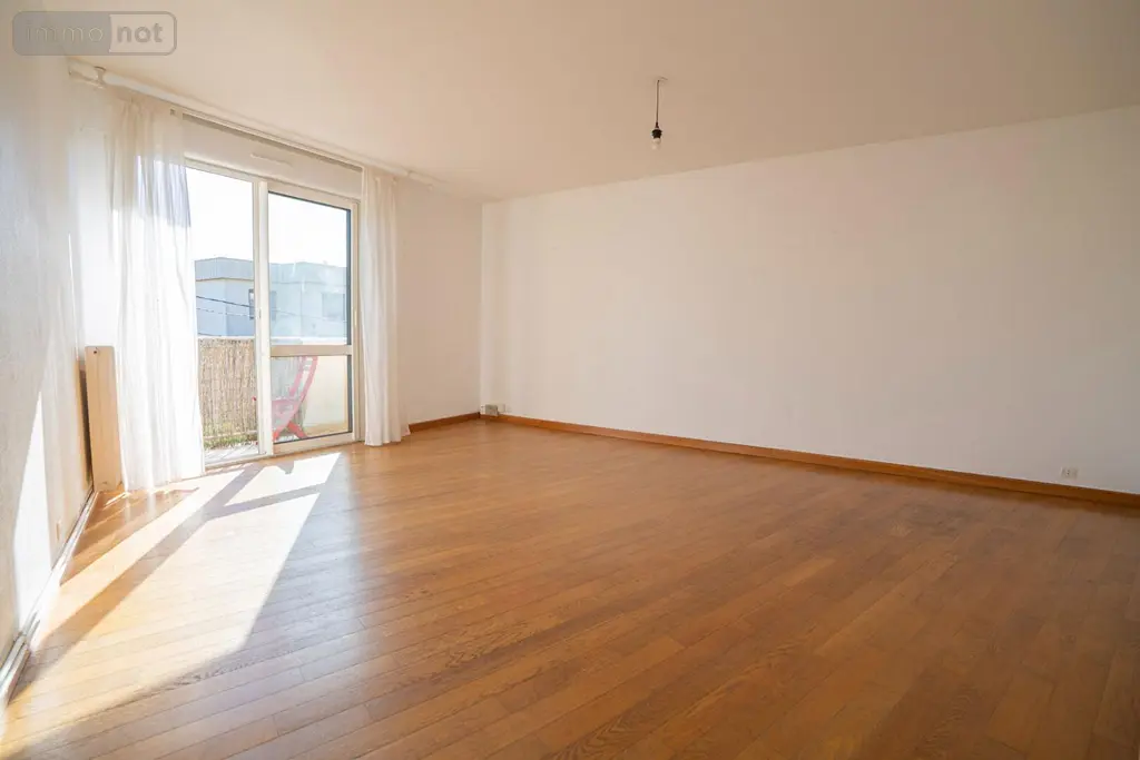Appartement a vendre Rennes 35000 Ille-et-Vilaine 35 61 m2 3 pièces 188100 euros 2199 002