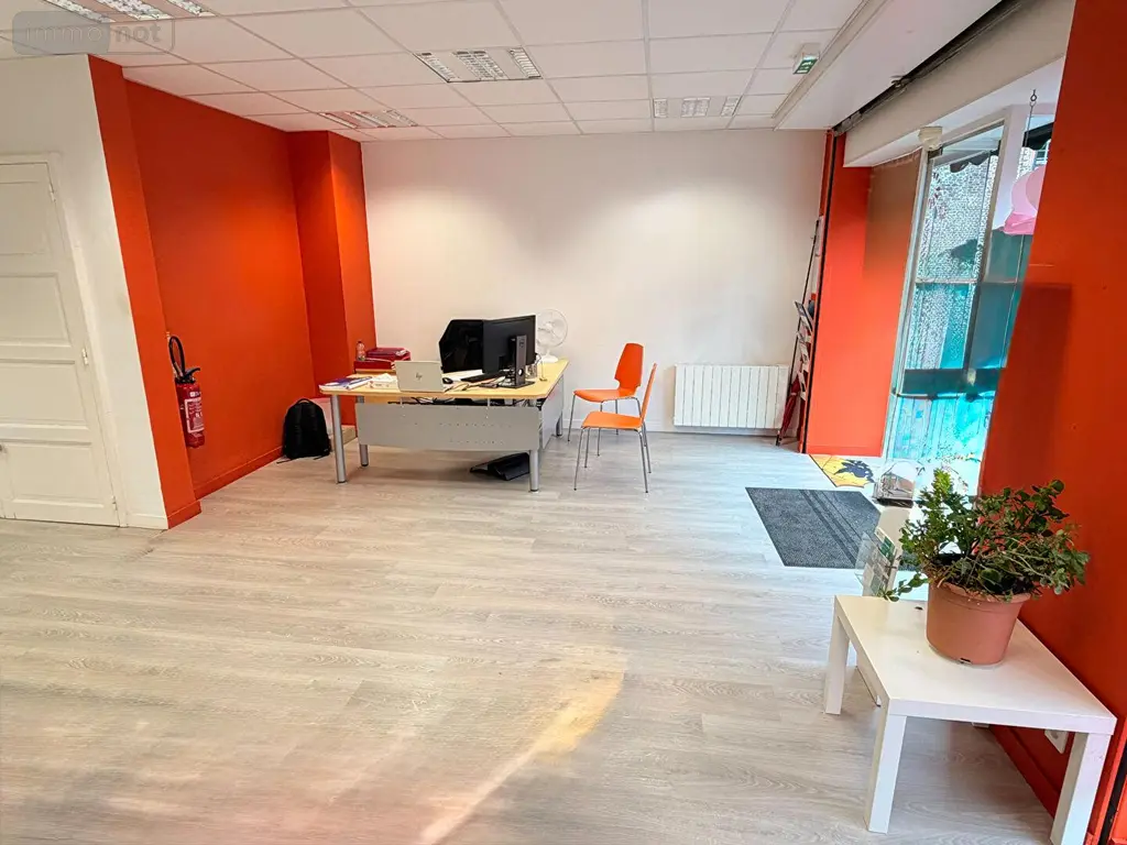 Divers a vendre Montfort-sur-Meu 35160 Ille-et-Vilaine 35 63 m2 1 pièce 167680 euros 048-V1384V 002