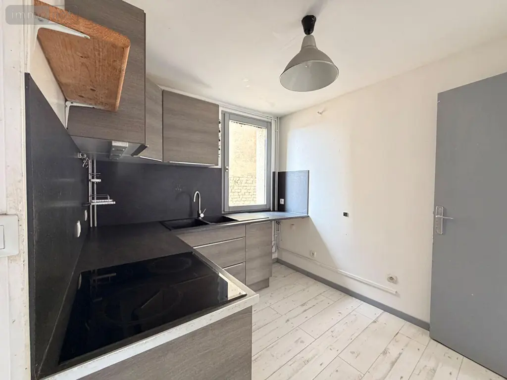 Appartement a vendre Le Havre 76600 Seine-Maritime 76 144 m2 7 pièces 234000 euros 189 010