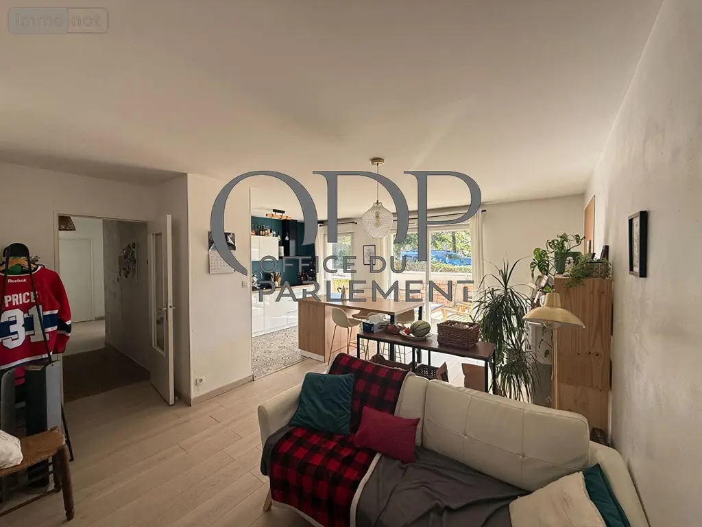 Appartement a vendre Rennes 35000 Ille-et-Vilaine 35 62 m2 3 pièces 287250 euros LAT 005