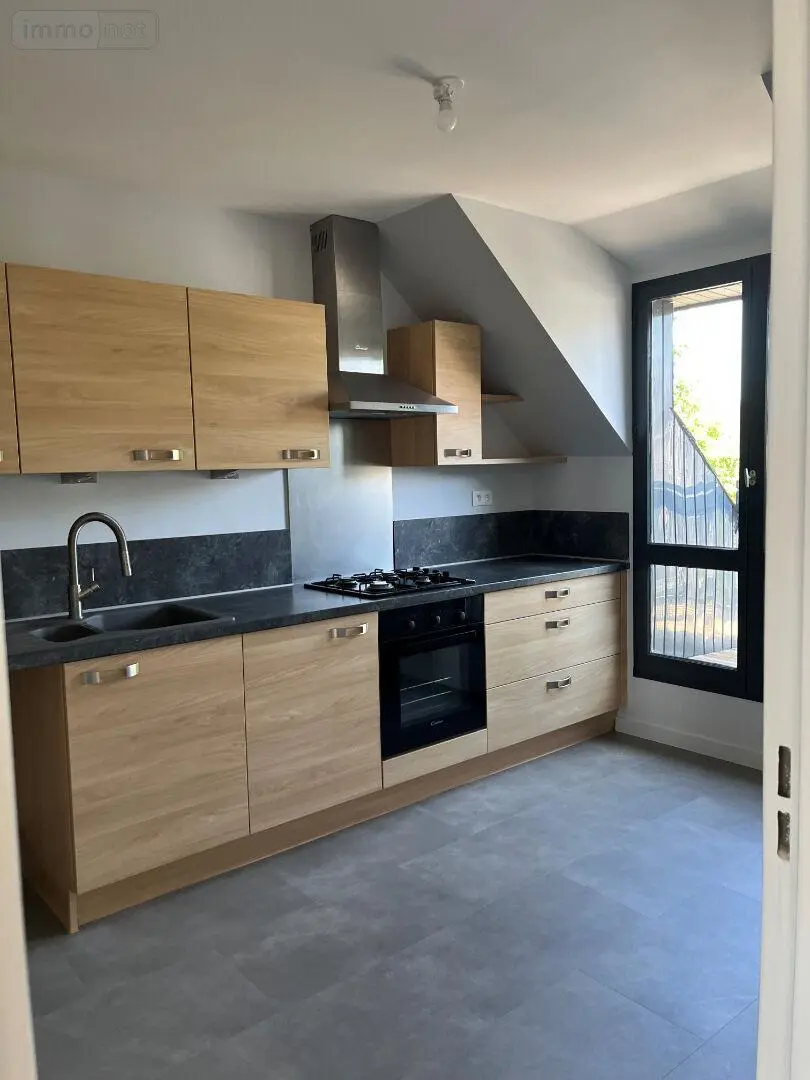 Location appartement Pacé 35740 Ille-et-Vilaine 35 90 m2 4 pièces 1095 euros 1229 002