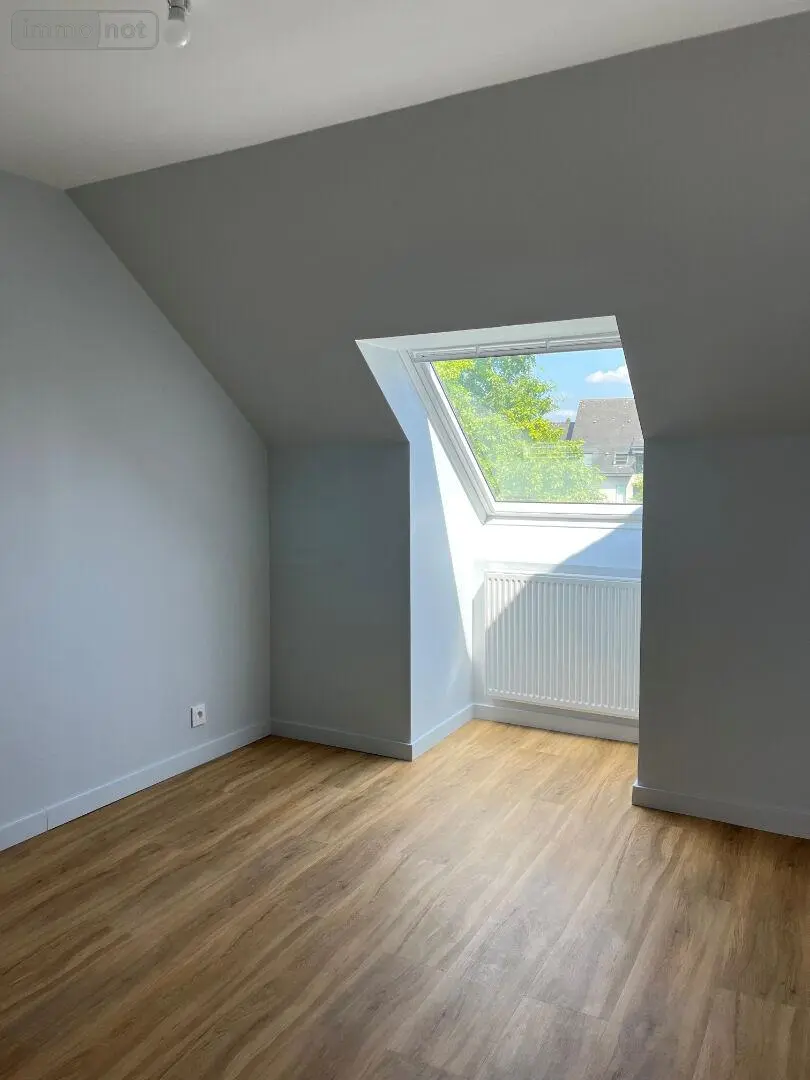 Location appartement Pacé 35740 Ille-et-Vilaine 35 90 m2 4 pièces 1095 euros 1229 007