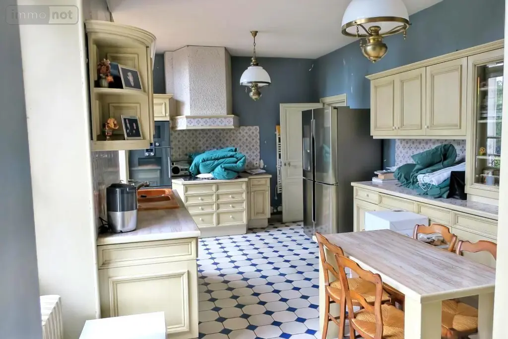 Maison a vendre Bourges 18000 Cher 18 326 m2 11 pièces 780000 euros 18005-1694 010