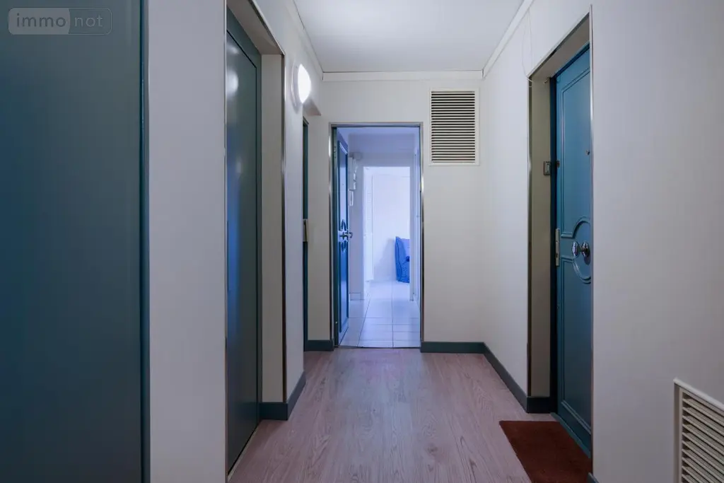 Appartement a vendre Paris 17e Arrondissement 75017 Paris 75 22 m2 1 pièce 185000 euros 75022-957 011