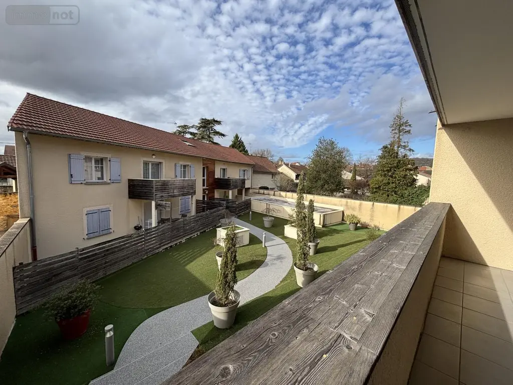 Appartement a vendre Crémieu 38460 Isère 38 73 m2 3 pièces 251000 euros 01037-906 017