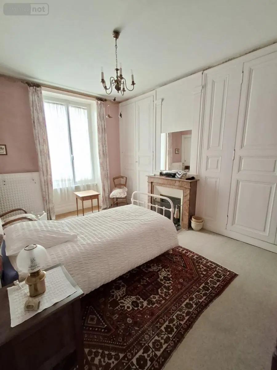 Maison a vendre La Flèche 72200 Sarthe 72 234 m2 8 pièces 245570 euros 72042-530 015