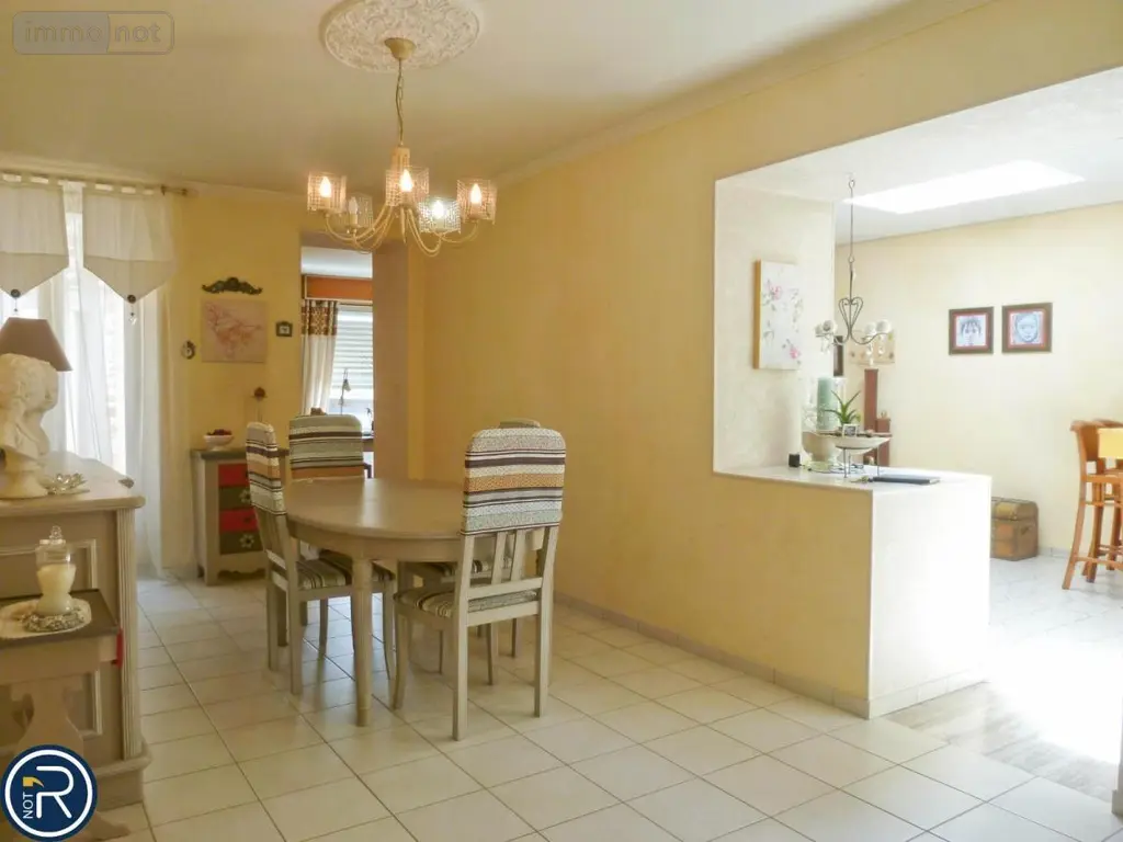 Maison a vendre Montsûrs 53150 Mayenne 53 130 m2 6 pièces 208000 euros 53004-1114 004