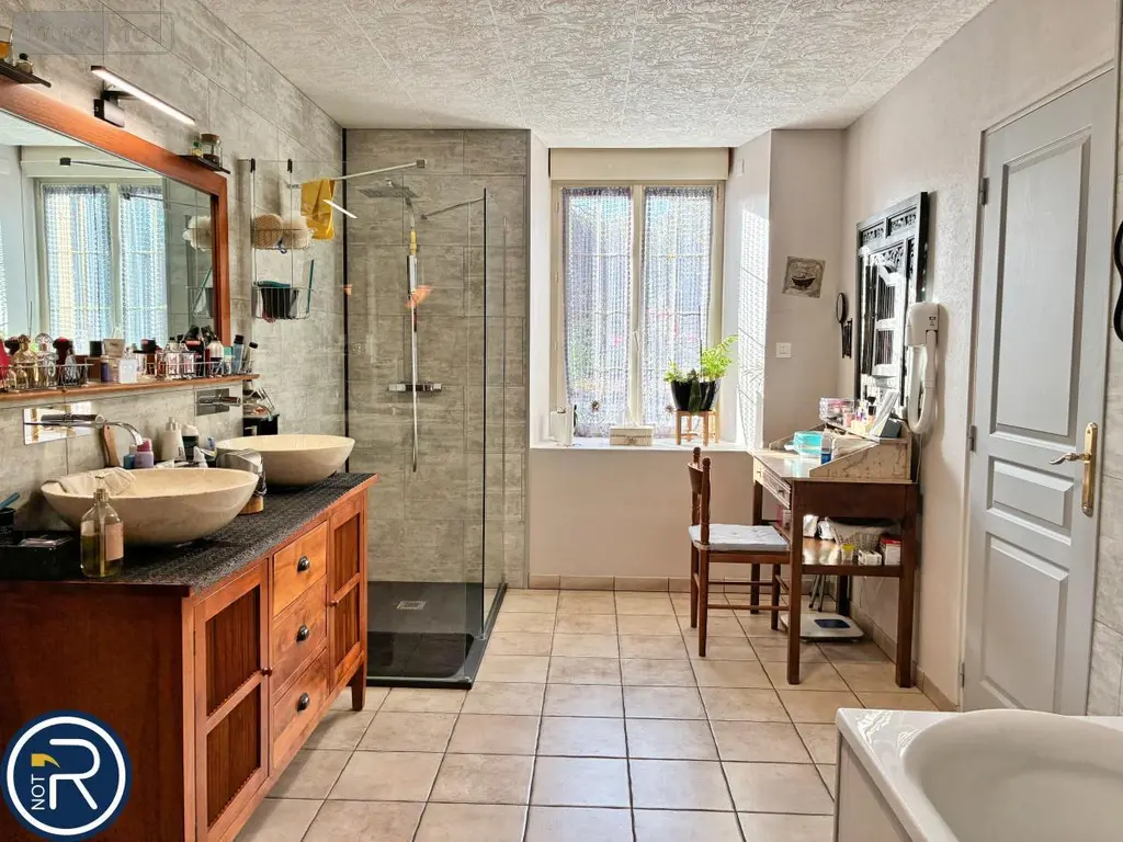 Maison a vendre Argentré 53210 Mayenne 53 322 m2 7 pièces 621000 euros 53004-1258 016