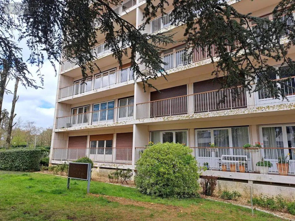 Appartement a vendre Angers 49100 Maine-et-Loire 49 93 m2 4 pièces 225750 euros 49004-1733 009