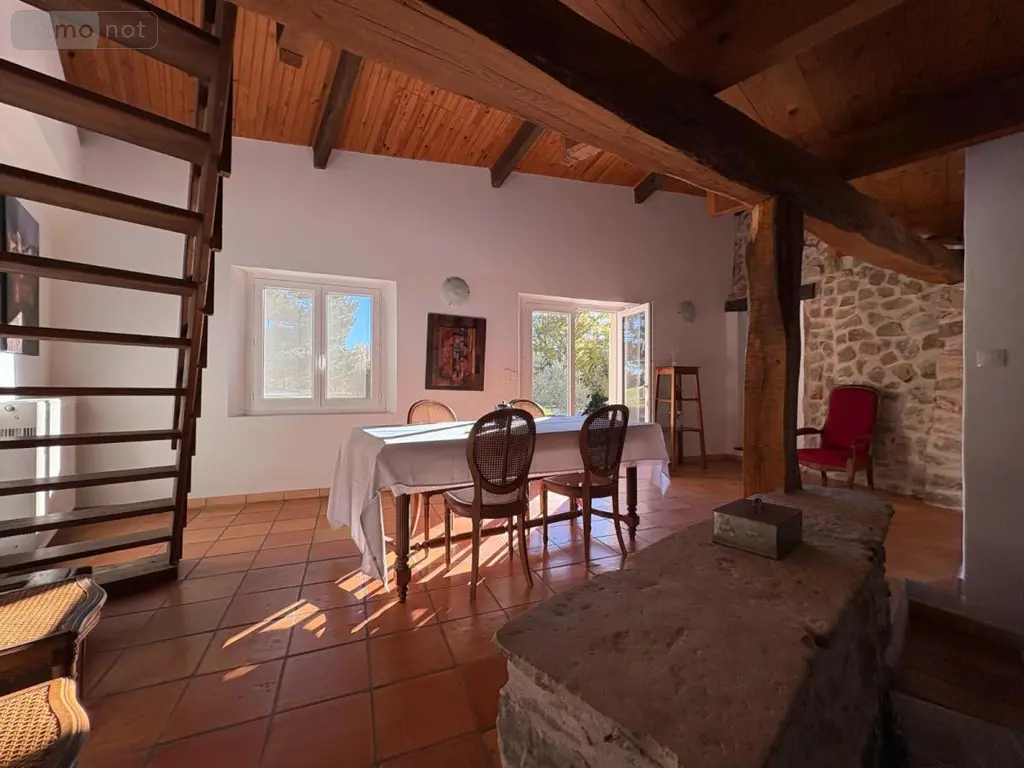 Maison a vendre Simiane-la-Rotonde 04150 Alpes-de-Haute-Provence 04 247 m2 7 pièces 730400 euros 04022-115 009