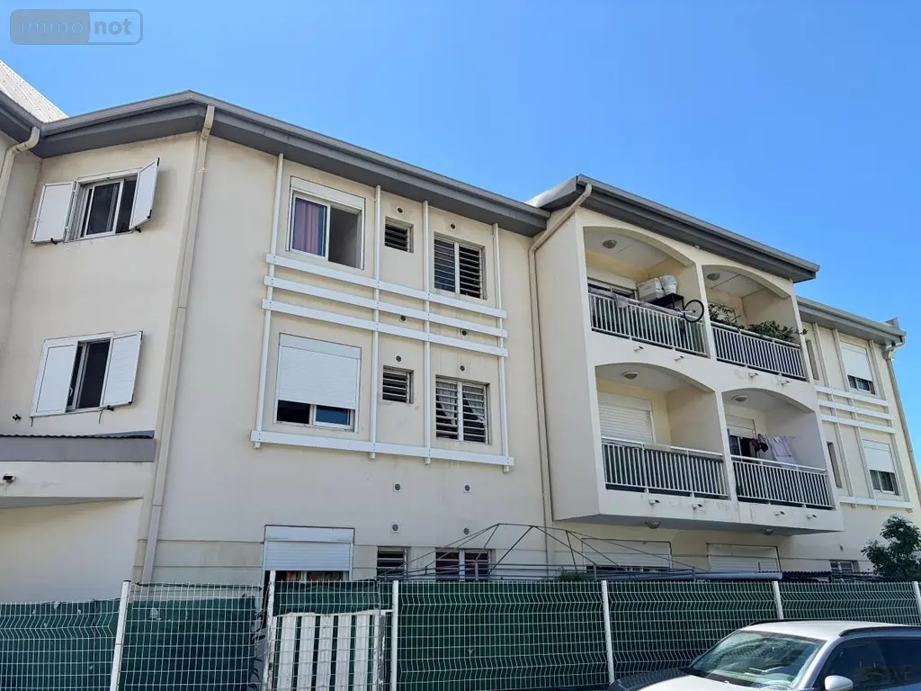 Immeuble de rapport a vendre Saint-Denis 97400 La Réunion 974 765 m2 1456000 euros 97409-354 002