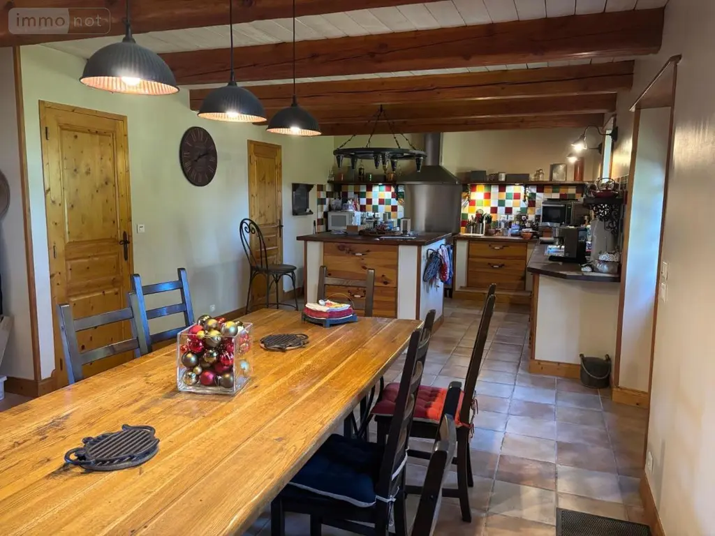 Maison a vendre Berrien 29690 Finistère 29 209 m2 8 pièces 346500 euros 29064-2809 012