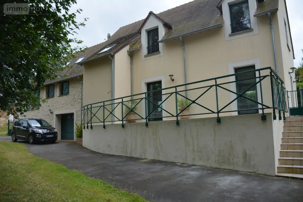 Maison a vendre Val-du-Maine 53340 Mayenne 53 179 m2 8 pièces 296400 euros 53039-362 001