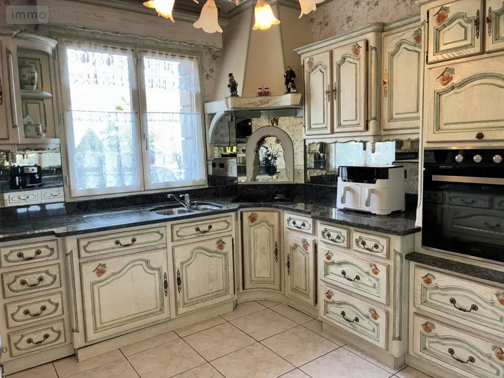 Maison a vendre Soulgé-sur-Ouette 53210 Mayenne 53 260 m2 8 pièces 468000 euros 53004-1309 017
