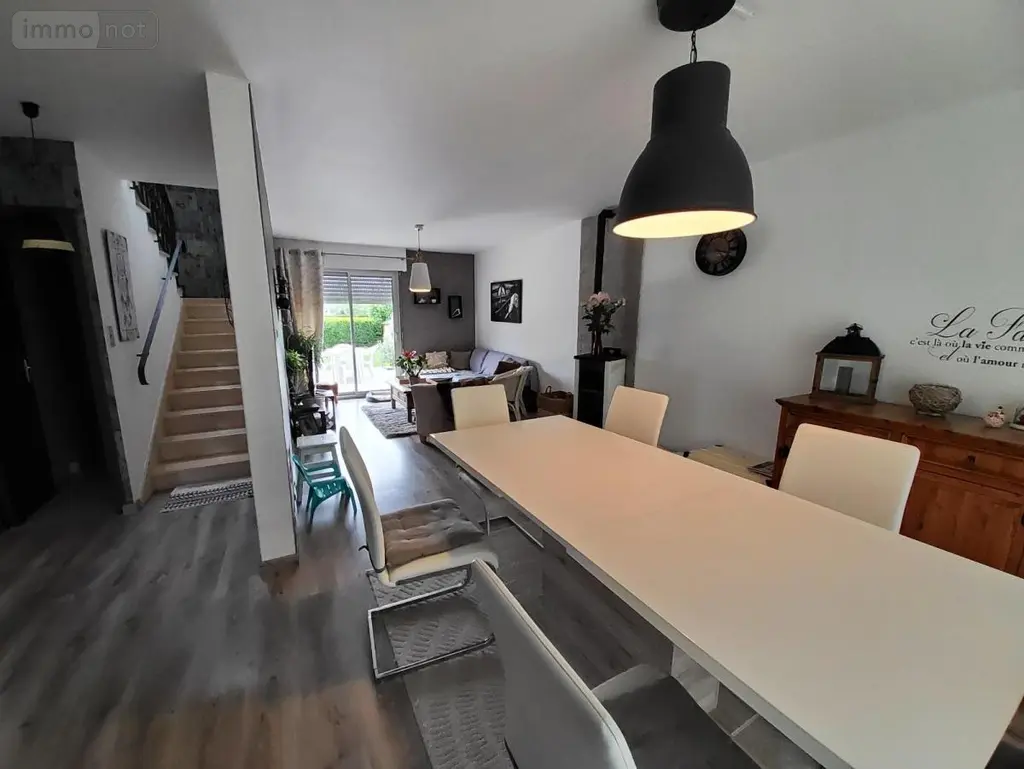 Maison a vendre Plounévézel 29270 Finistère 29 111 m2 6 pièces 178500 euros 29066-3742 006